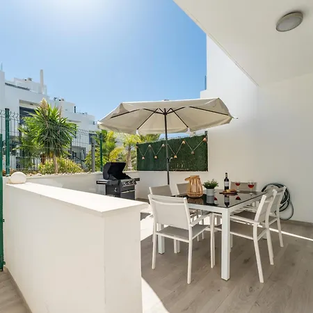 Pass The Keys Casa Ban, Spacious 3 Bedroom Townhouse
