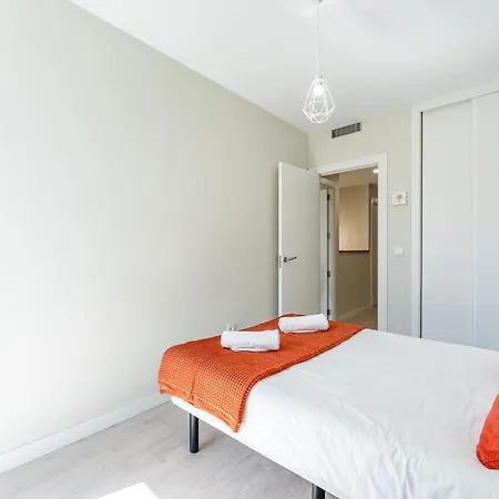 Pass The Keys Casa Ban, Spacious 3 Bedroom Townhouse * Fuengirola