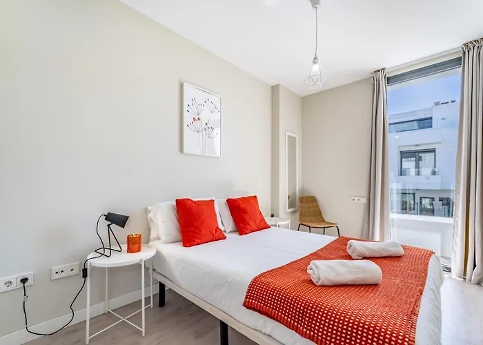 Pass The Keys Casa Ban, Spacious 3 Bedroom Townhouse Vakantiehuis